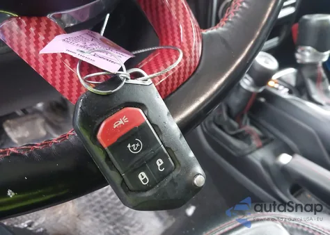 2020 Jeep Gladiator Rubicon 4X4 z USA, uszkodzony, nr VIN 1C6JJTBG9LL209082